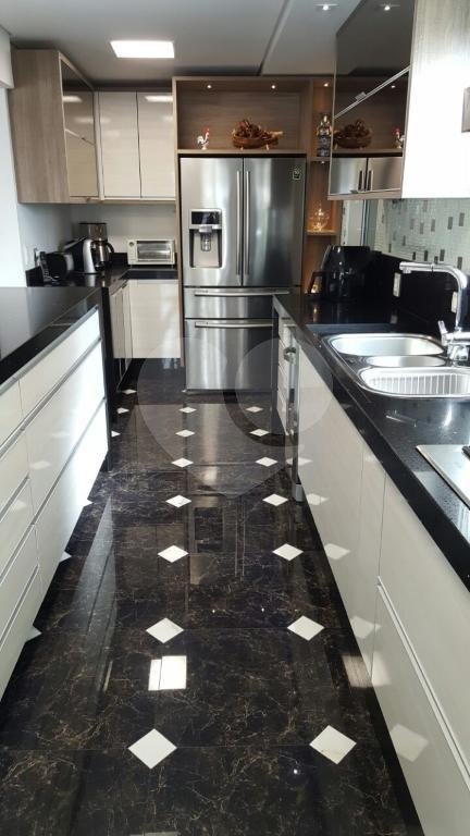 Apartamento próximo a av. Braz Leme