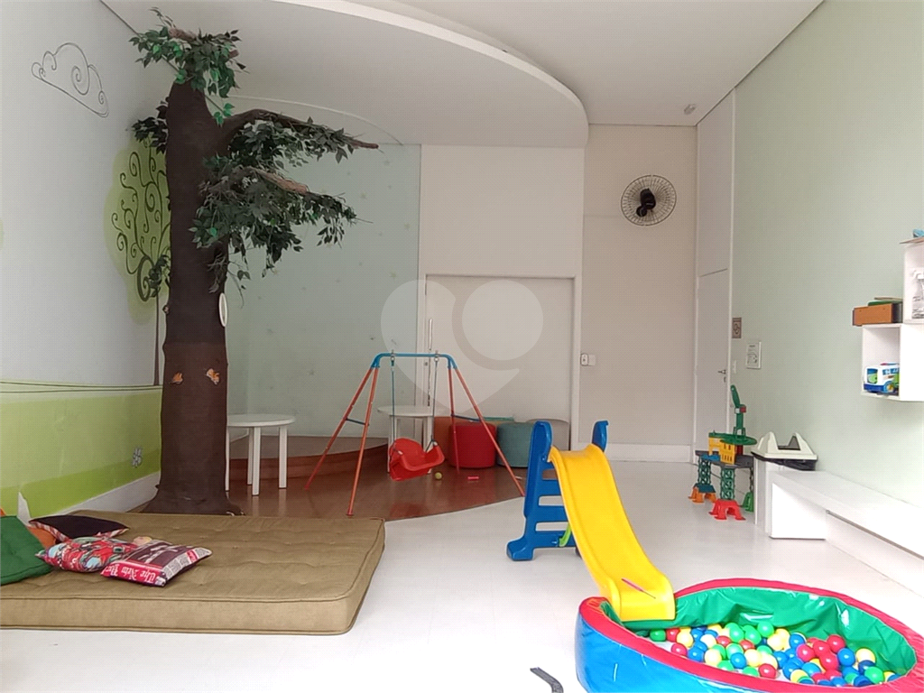 Apartamento próximo a av. Braz Leme