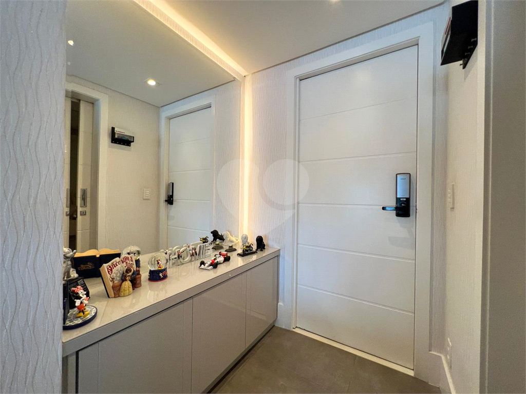 Apartamento próximo a av. Braz Leme
