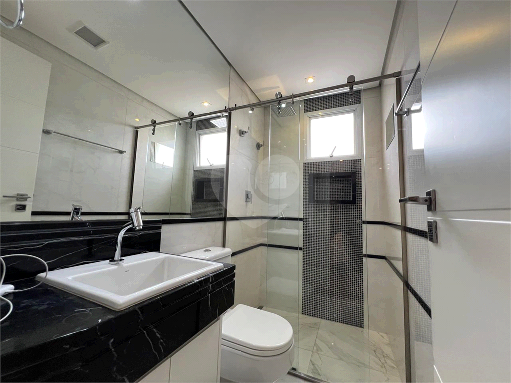 Apartamento próximo a av. Braz Leme
