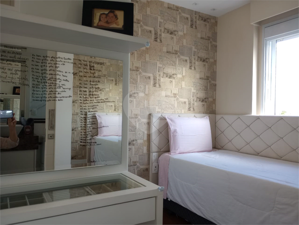 Apartamento próximo a av. Braz Leme