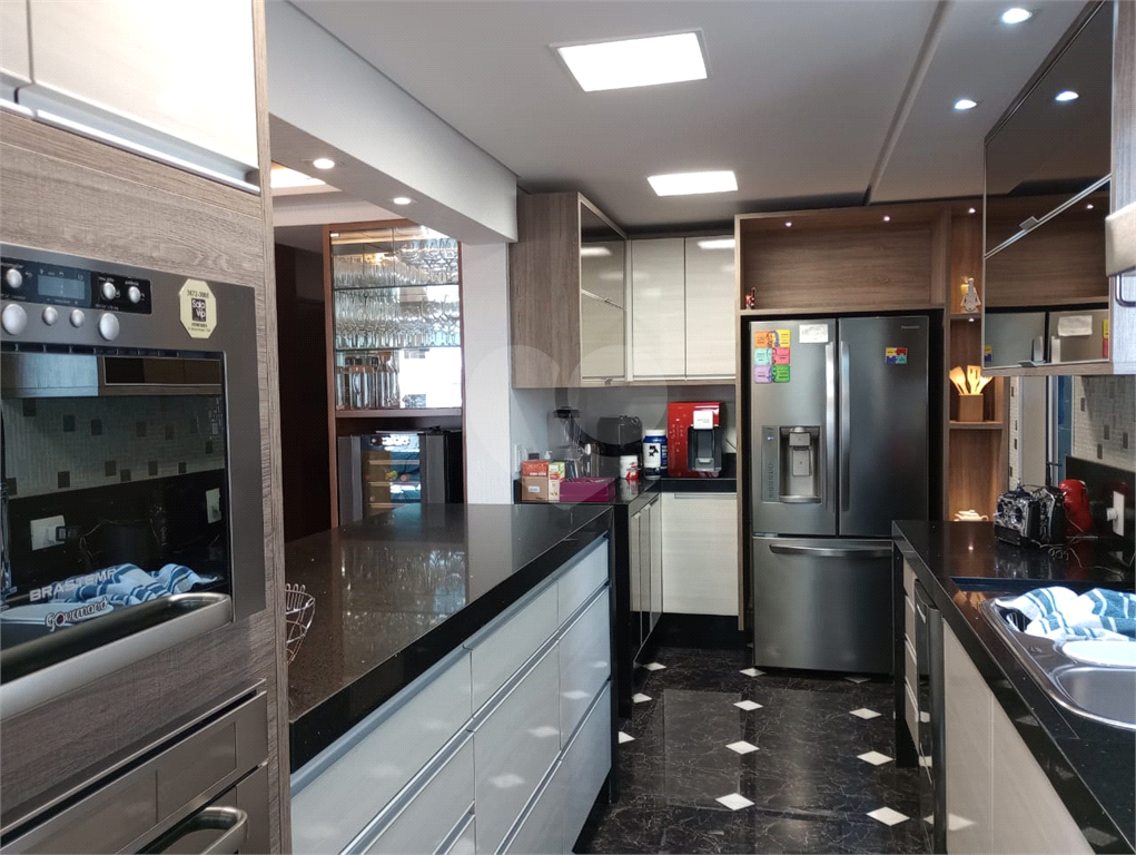 Apartamento próximo a av. Braz Leme