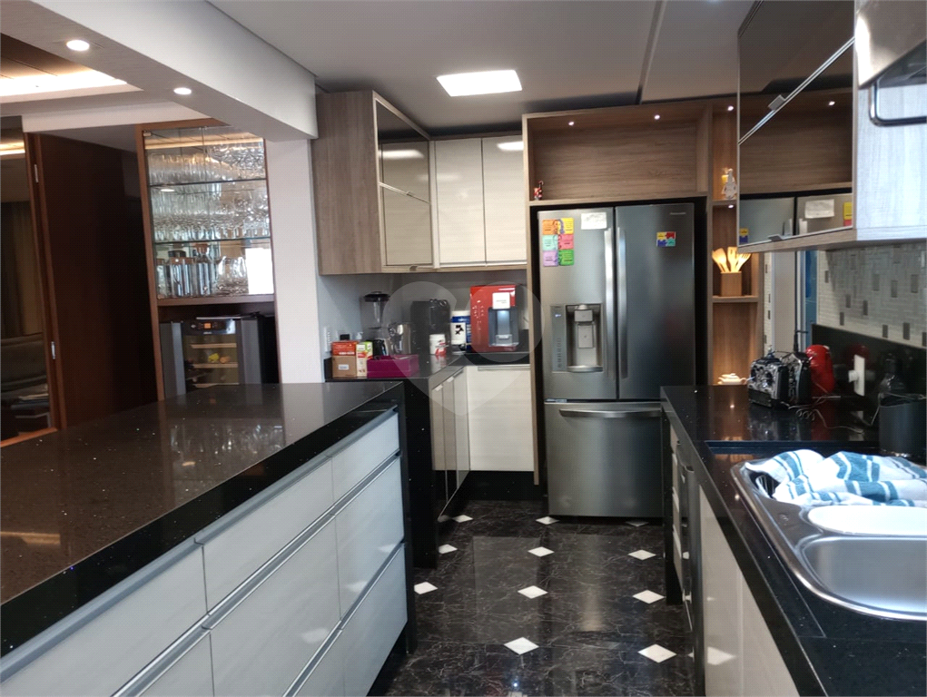 Apartamento próximo a av. Braz Leme