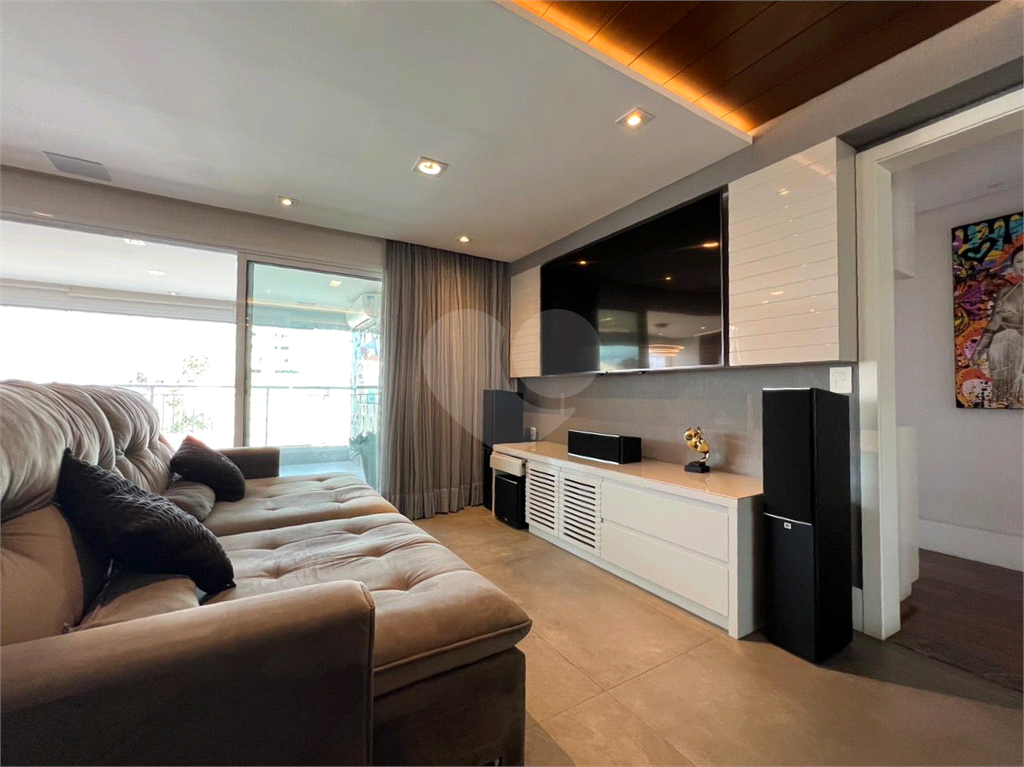 Apartamento próximo a av. Braz Leme