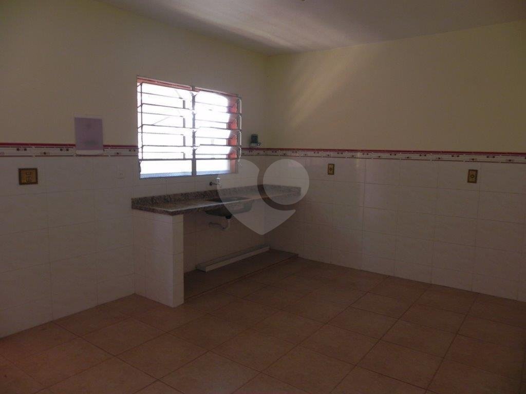 SOBRADO NO CONDOMÍNIO CERROS VERDES - TODO REFORMADO - MAIRIPORÃ 