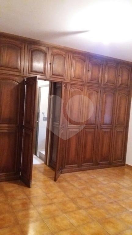 SOBRADO NO CONDOMÍNIO CERROS VERDES - TODO REFORMADO - MAIRIPORÃ 