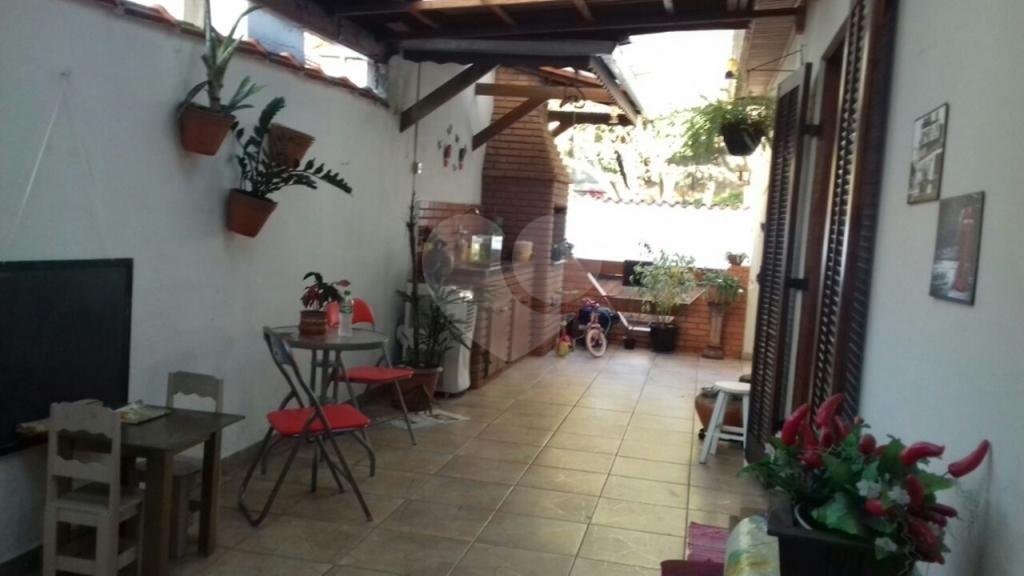 Casa à venda com 3 quartos, 360m² - Foto 27