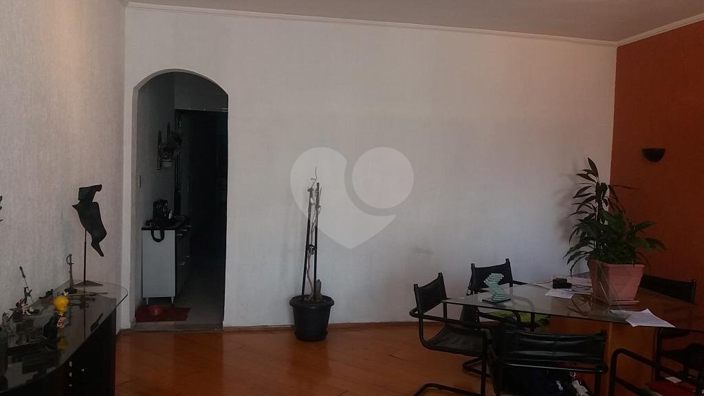 Casa à venda com 3 quartos, 200m² - Foto 13