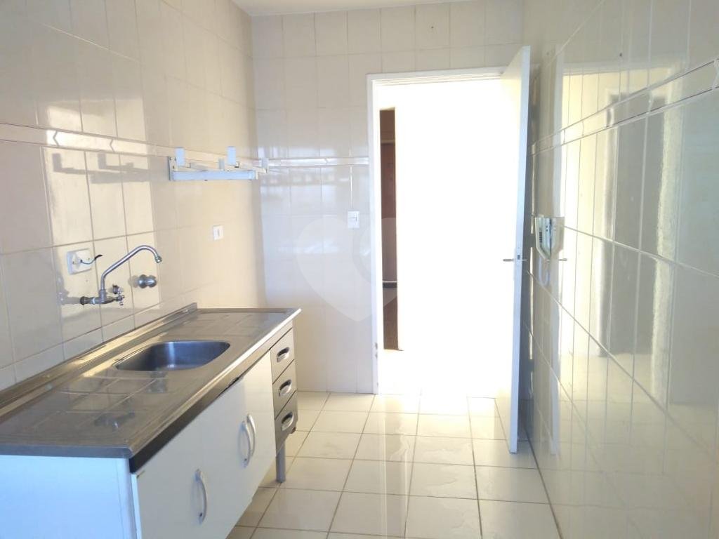APARTAMENTO em TUCURUVI