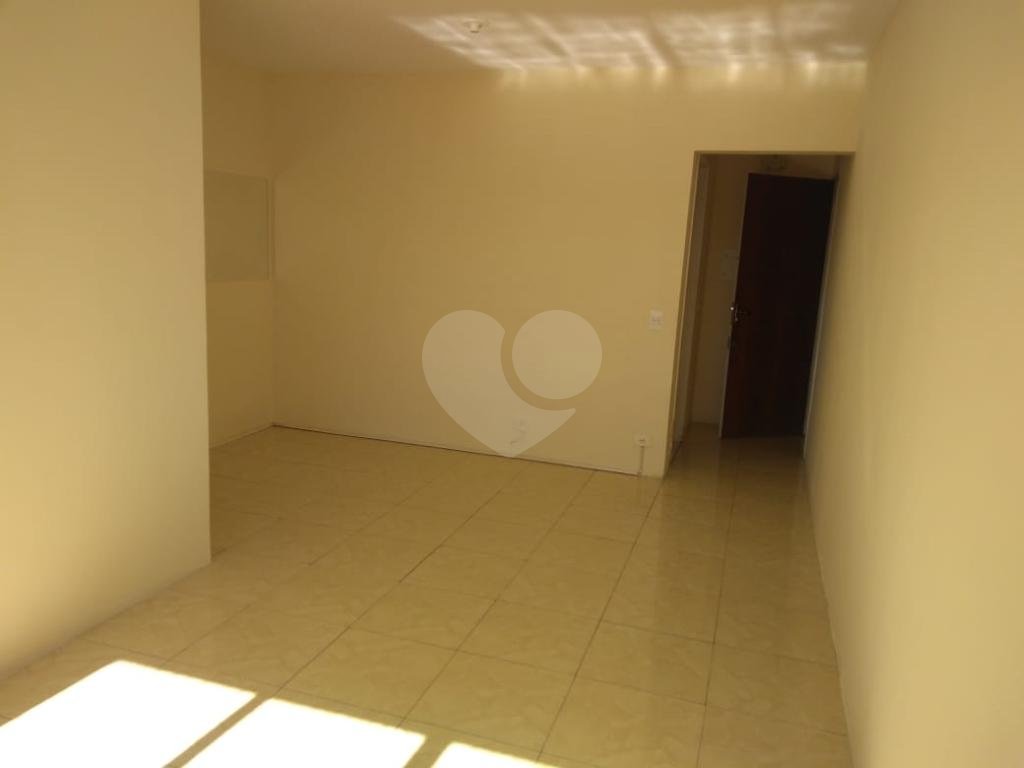 APARTAMENTO em TUCURUVI