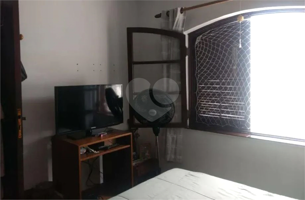 Casa para residência ou serviços. Excelente localização!