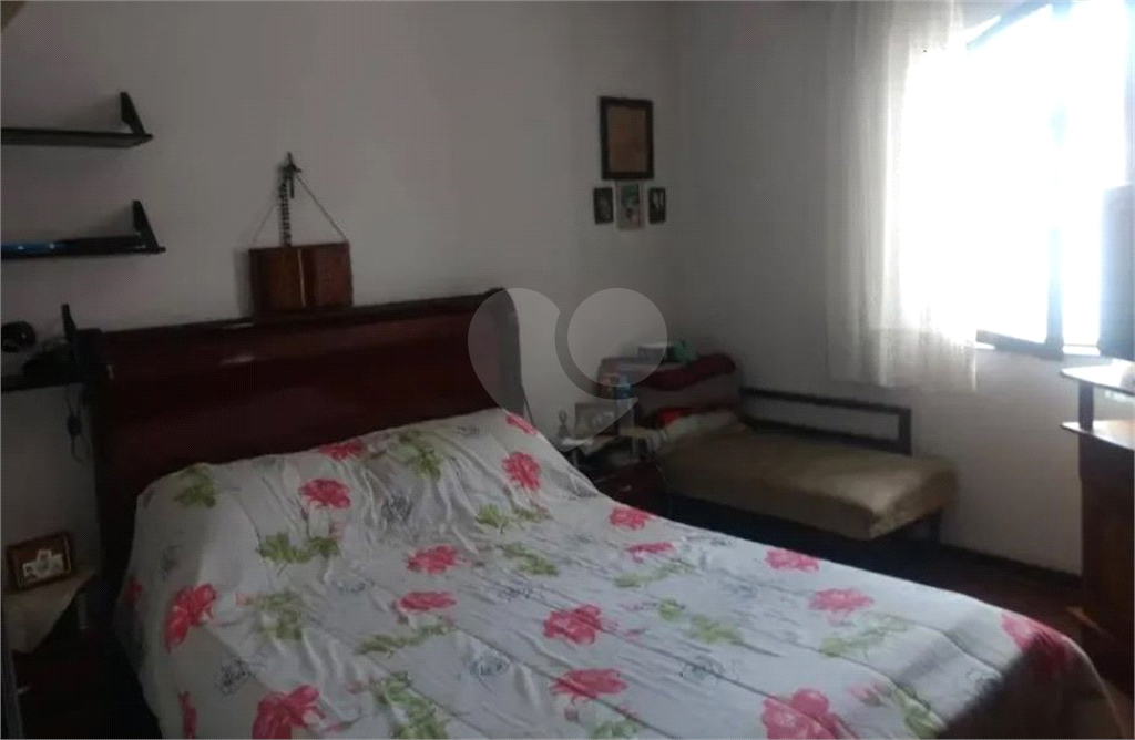 Casa para residência ou serviços. Excelente localização!