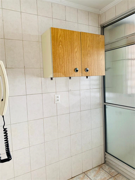 APARTAMENTO em PINHEIROS