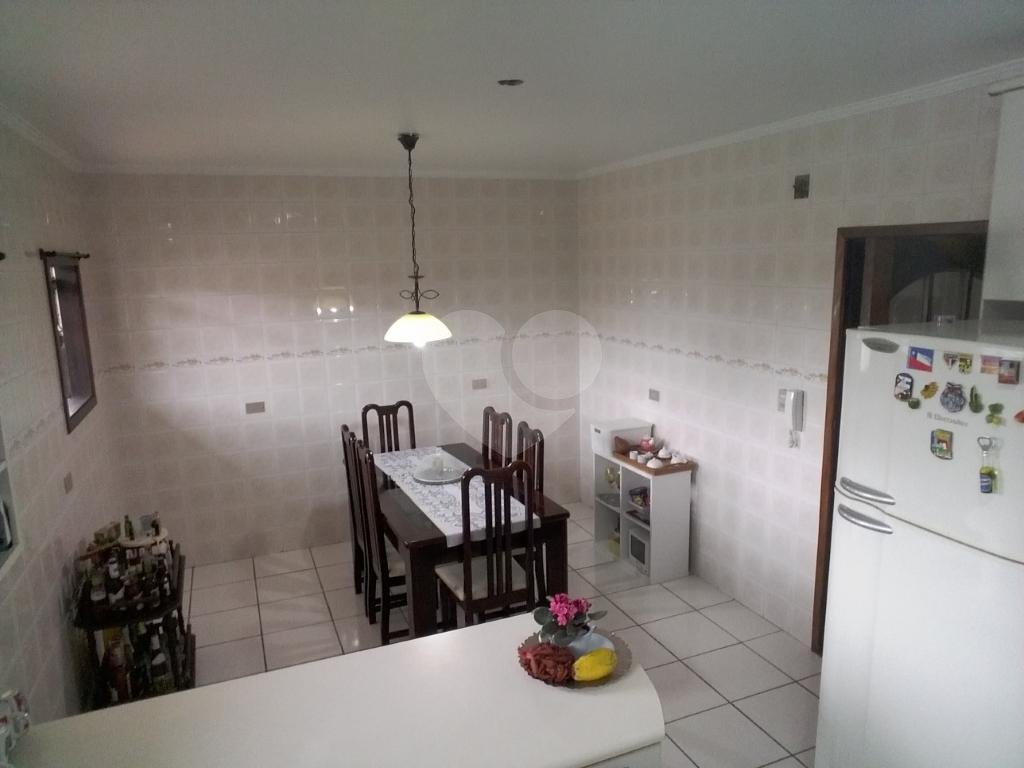 Sobrado à venda com 3 quartos, 199m² - Foto 32