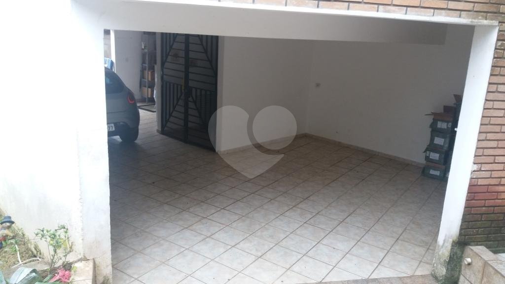 Sobrado à venda com 3 quartos, 199m² - Foto 47