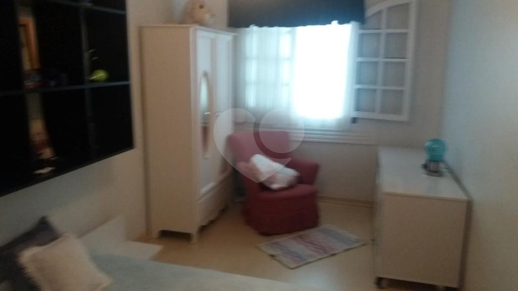 Sobrado à venda com 3 quartos, 199m² - Foto 13