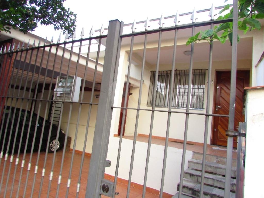 Casa térrea à venda no Parque Mandaqui 