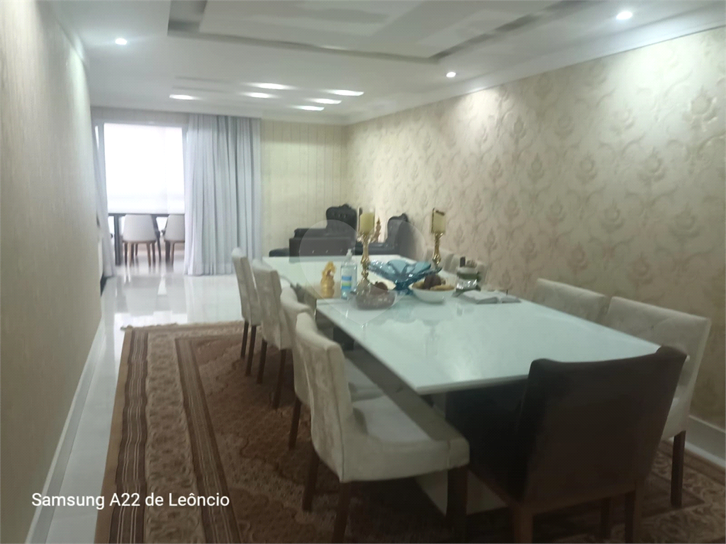 APARTAMENTO em SANTANA