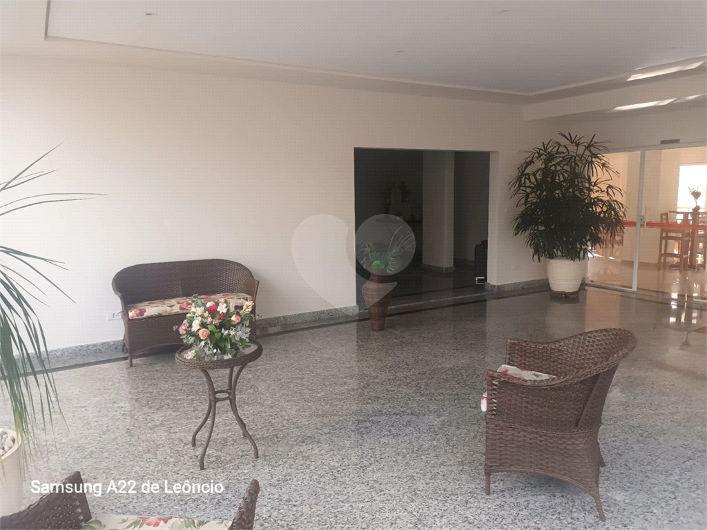 APARTAMENTO em SANTANA