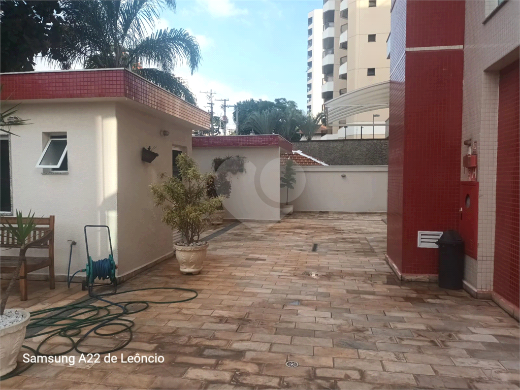 APARTAMENTO em SANTANA