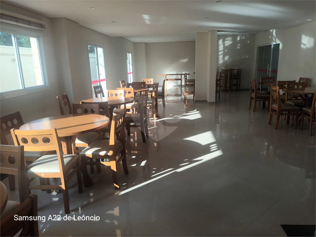 APARTAMENTO em SANTANA