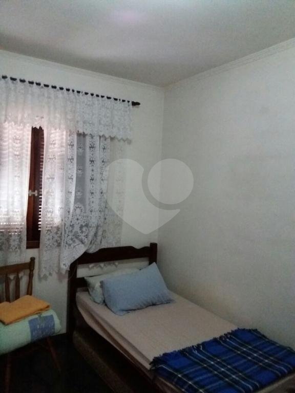 Sobrado à venda com 3 quartos, 210m² - Foto 4