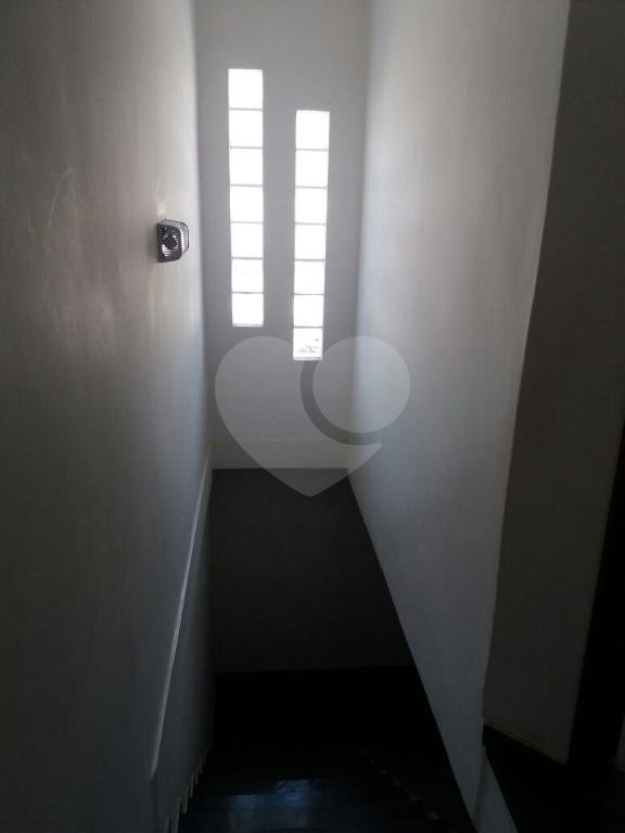 Sobrado à venda com 3 quartos, 210m² - Foto 2