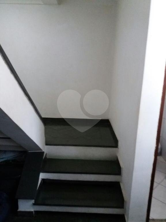 Sobrado à venda com 3 quartos, 210m² - Foto 14