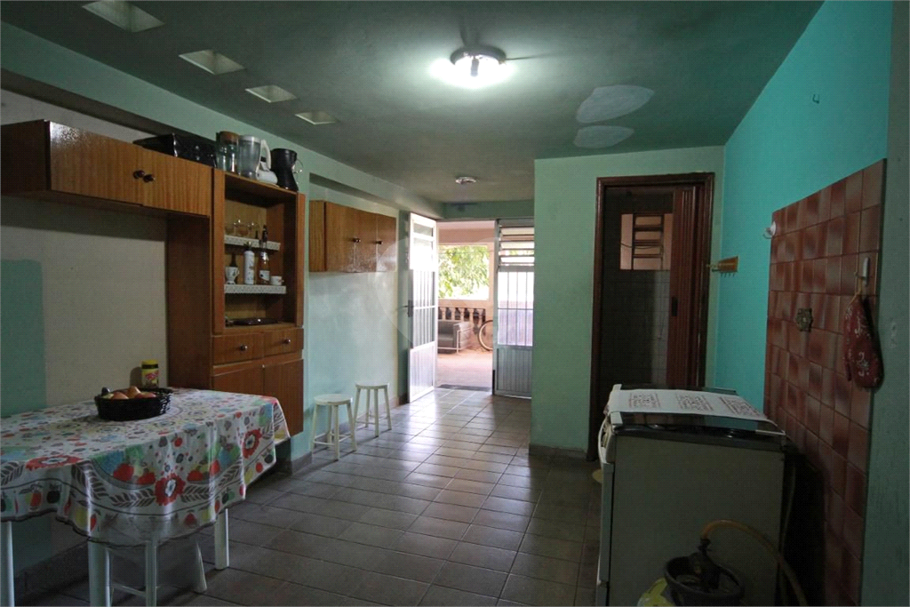 Sobrado à venda com 2 quartos, 168m² - Foto 8