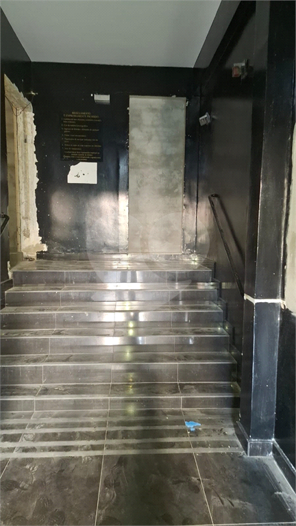 PRÉDIO INTEIRO em LAPA