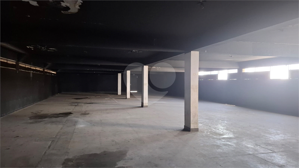 PRÉDIO INTEIRO em LAPA