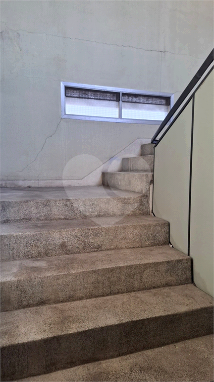 PRÉDIO INTEIRO em LAPA