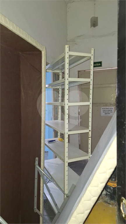 PRÉDIO INTEIRO em LAPA