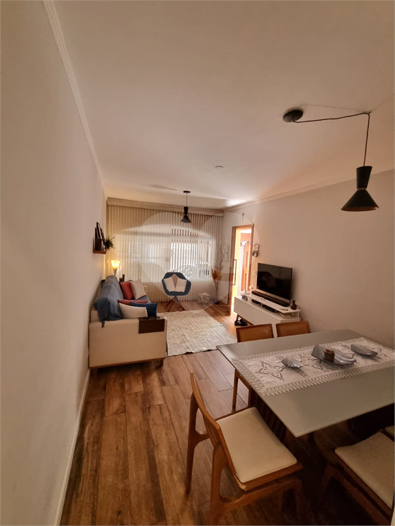 ESPAÇOSO SOBRADO NA VILA GUACÁ