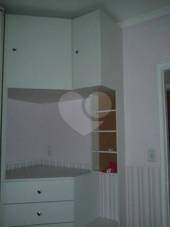 APARTAMENTO em SANTANA