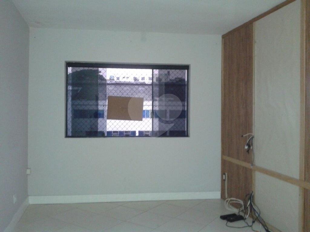 APARTAMENTO em SANTANA