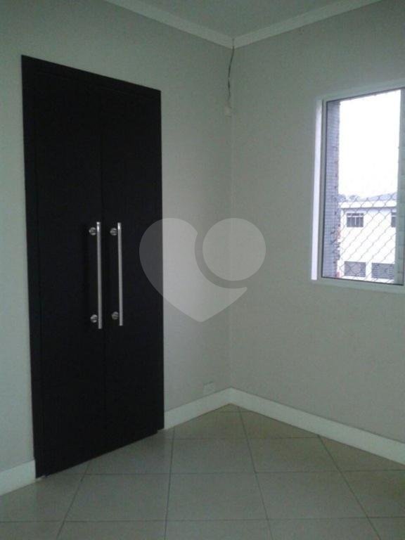 APARTAMENTO em SANTANA