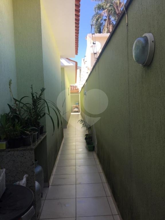 Casa à venda com 3 quartos, 180m² - Foto 35