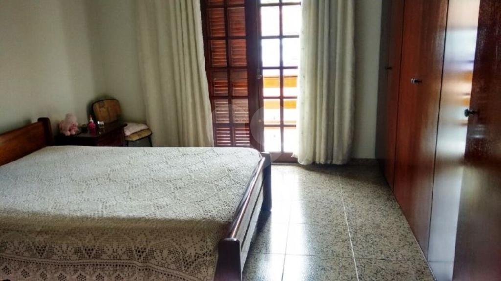 SOBRADO AMPLO COM 4 VAGAS A VENDA EM SÃO MIGUEL PAULISTA