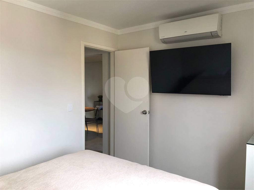 Apartamento à venda com 2 quartos, 60m² - Foto 20