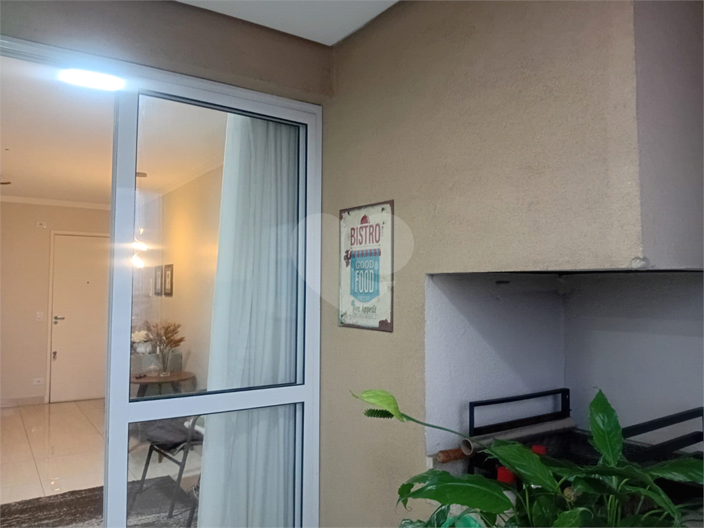 APARTAMENTO em VILA EDE