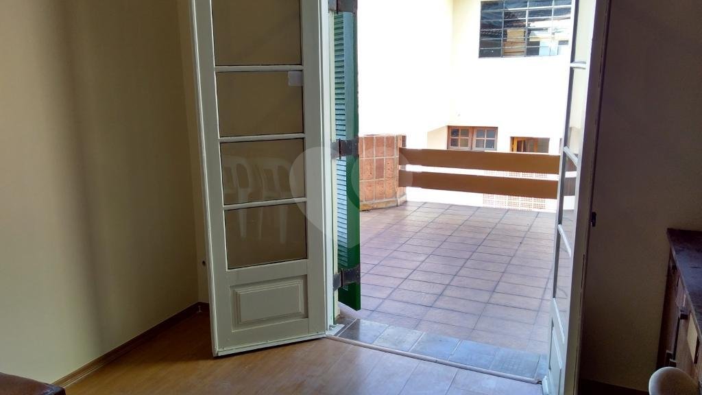 Casa à venda com 5 quartos, 180m² - Foto 15