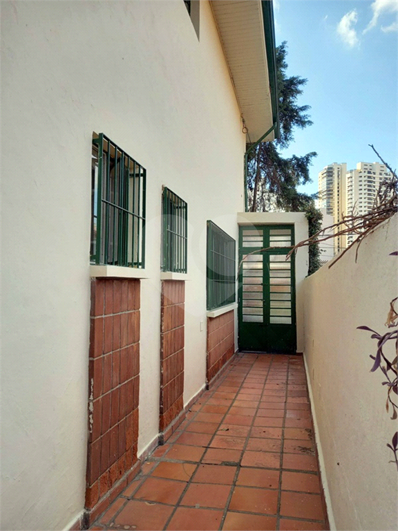 Casa à venda com 5 quartos, 180m² - Foto 33