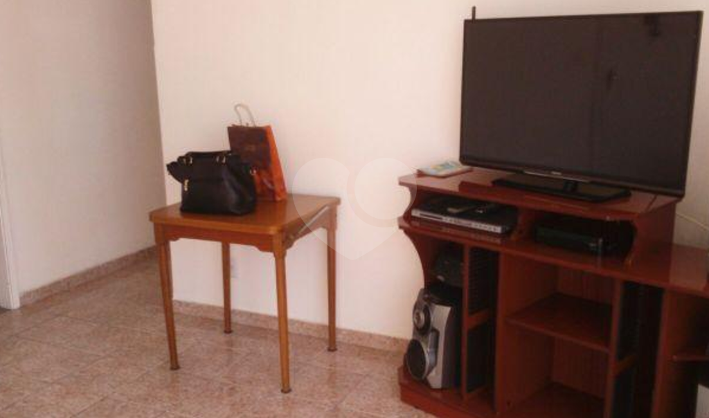 Apartamento à venda com 2 quartos, 79m² - Foto 3