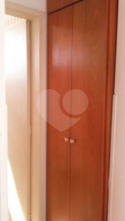 Apartamento à venda com 2 quartos, 79m² - Foto 11