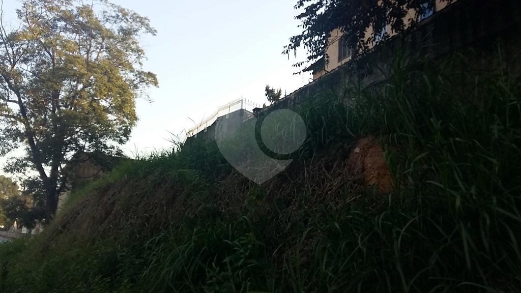 Excelente terreno para venda na Vila Albertina, limpo e murado