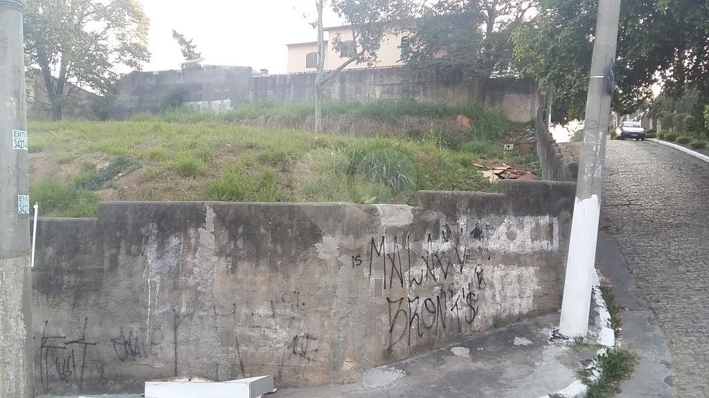 Excelente terreno para venda na Vila Albertina, limpo e murado