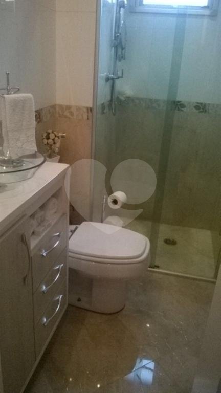 Excelente apto semi mobiliado, com 2 dormitórios, 1 vaga de garagem, Jardim Têxtil, Vila Carrão 