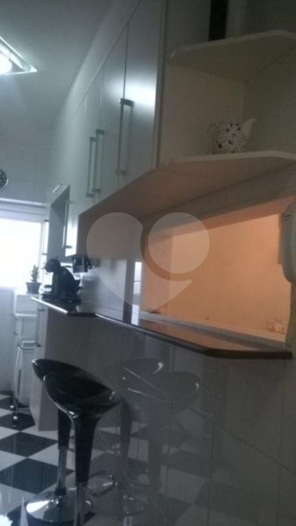 Excelente apto semi mobiliado, com 2 dormitórios, 1 vaga de garagem, Jardim Têxtil, Vila Carrão 