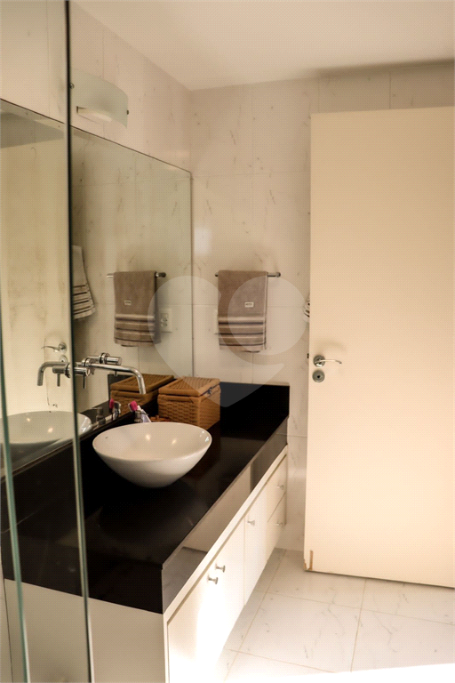 APARTAMENTO COM 2 QUARTOs A VENDA NA VILA MADALENA
